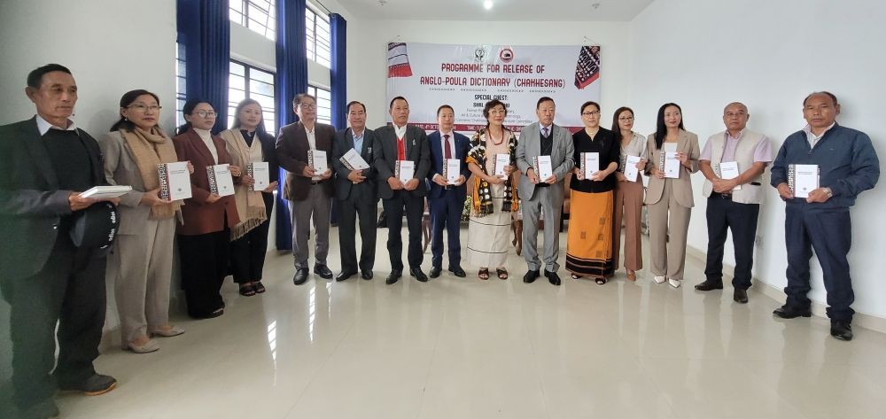 Deo Nukhu and other dignitaries with CPLC members during the release of Anglo-Poula (Chakhesang) Dictionary on October 4 in Kohima. (Morung Photo)
